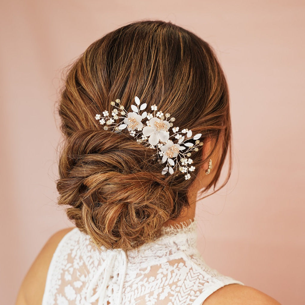 Lush Floral Hair Combknotmepretty