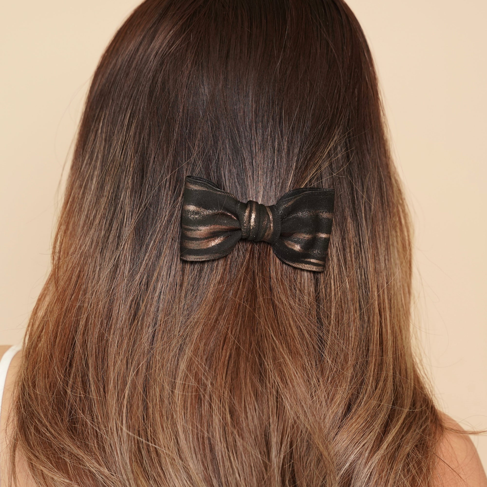 Ivy Chic Velvet Hair bow