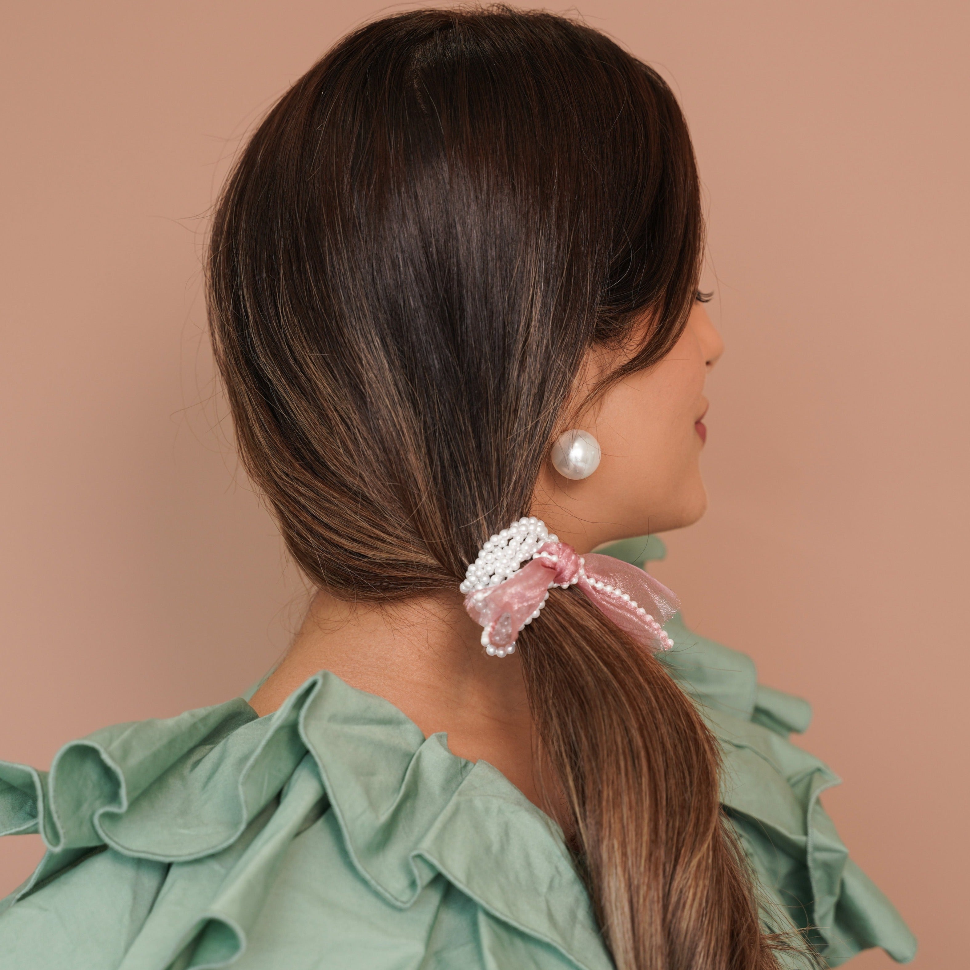 Classic Pearl Knot Hair Tie