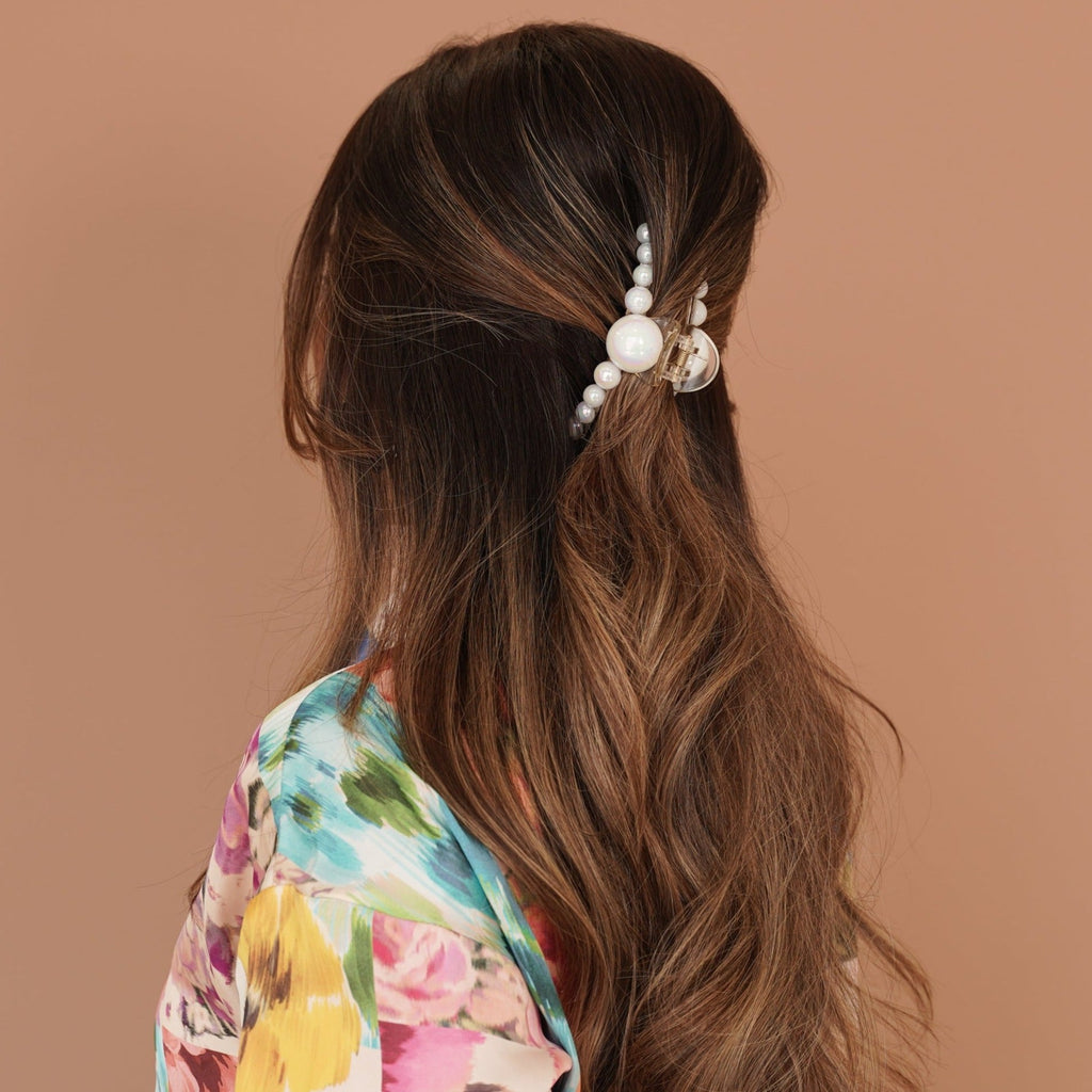 Pearl Studded Claw Clip